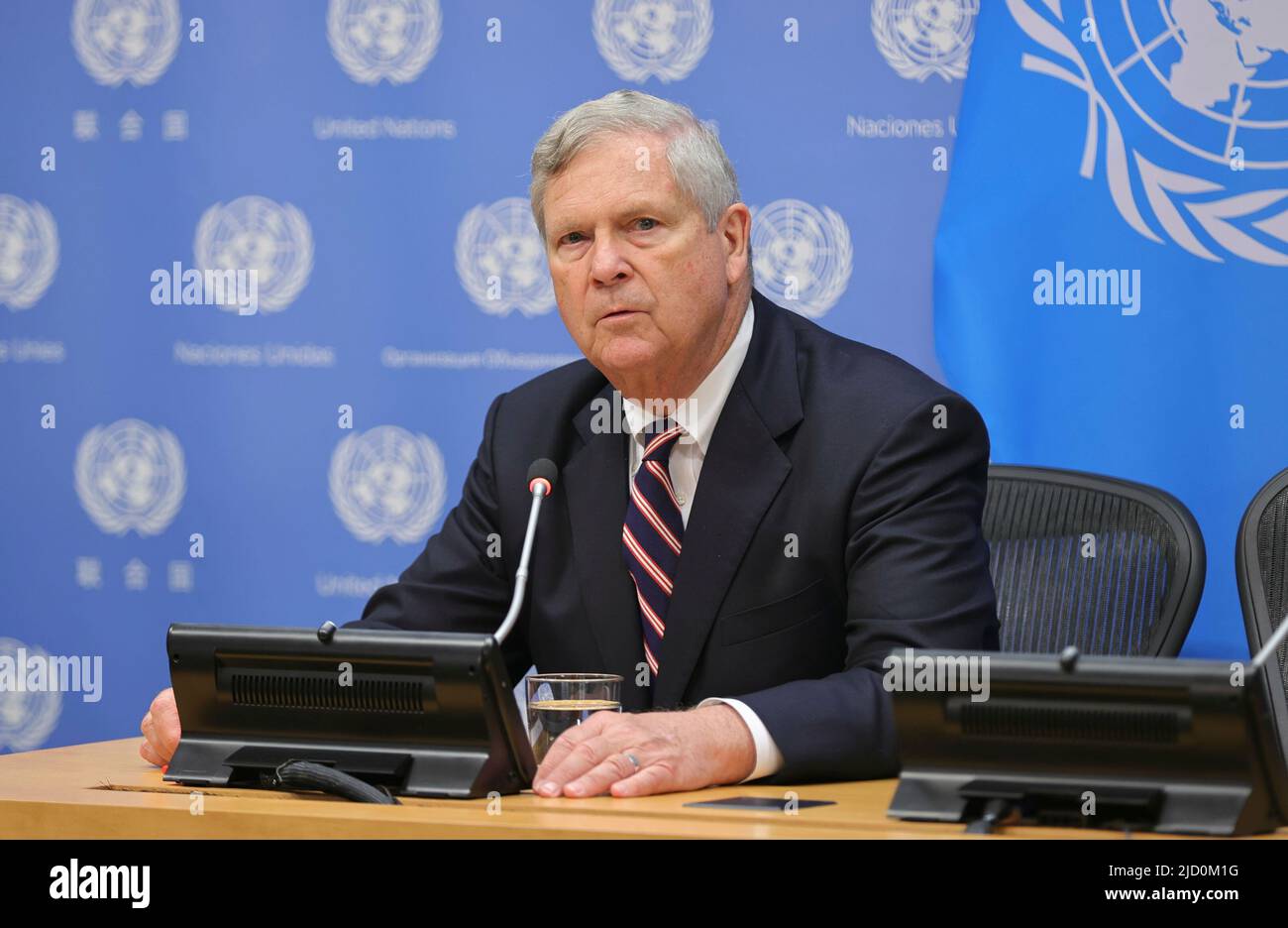 Nations Unies, New York, Etats-Unis, 16 juin 2022 - Tom Vilsack, Secrétaire de l'agriculture des Etats-Unis Conférence de presse sur l'alimentation et la sécurité aujourd'hui au siège de l'ONU à New York. Photo: Crédit PHOTO Luiz Rampelotto/EuropaNewswire OBLIGATOIRE. Banque D'Images