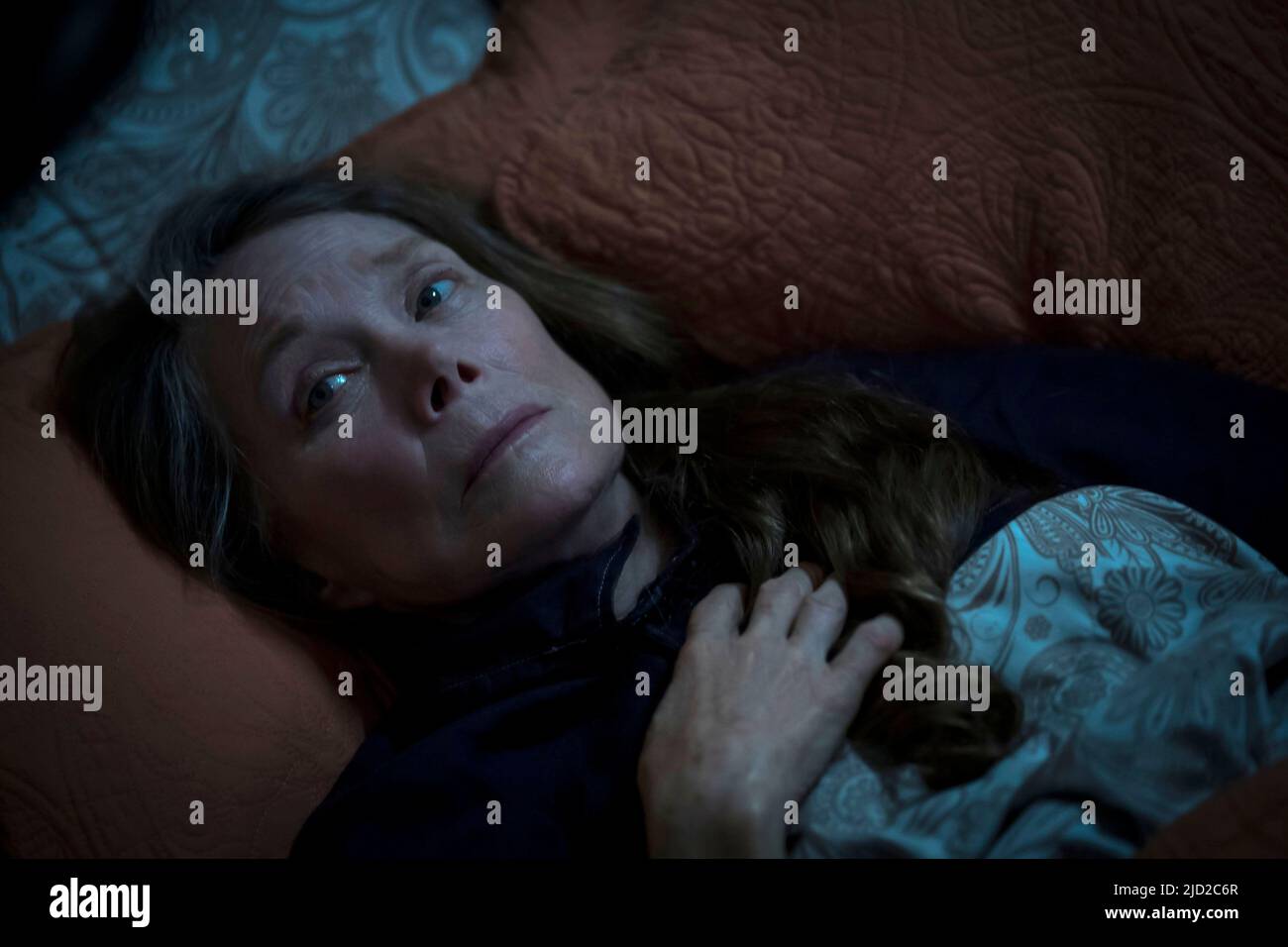 SISSY SPACEK DANS LE CIEL NOCTURNE (2022), RÉALISÉ PAR JUAN JOSE CAMPANELLA, ROBERT PULCINI, PHILIP MARTIN ET SARA COLANANGELO. Crédit : AMAZON STUDIOS / Album Banque D'Images