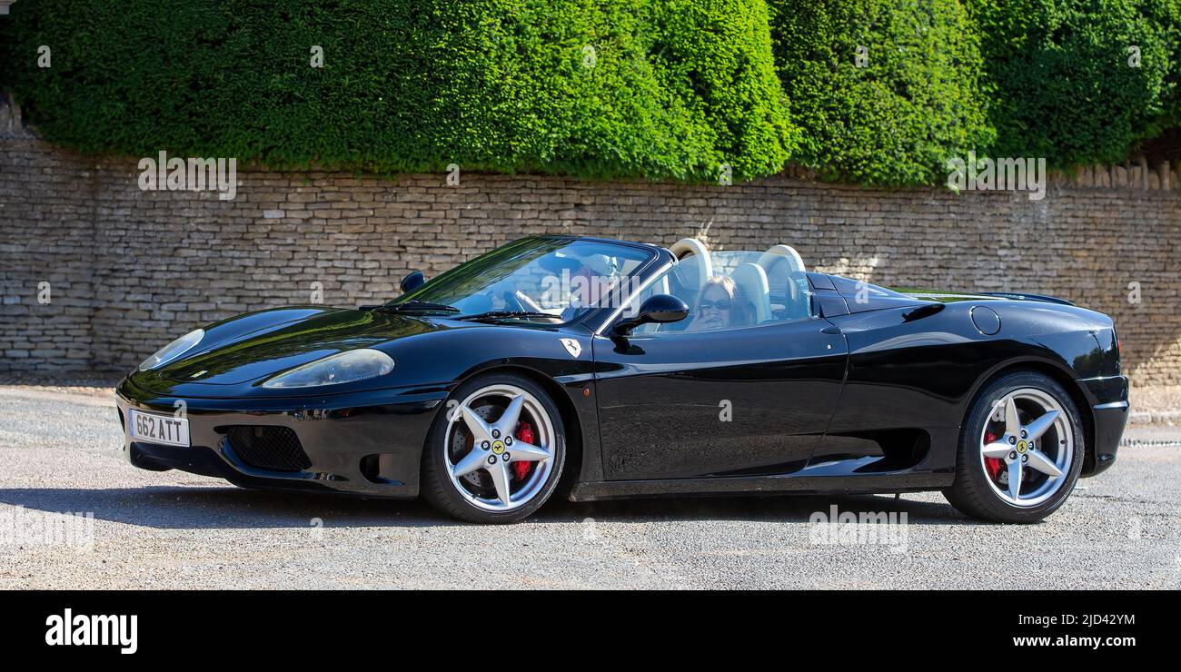 2002 Ferrari noir 360 Banque D'Images