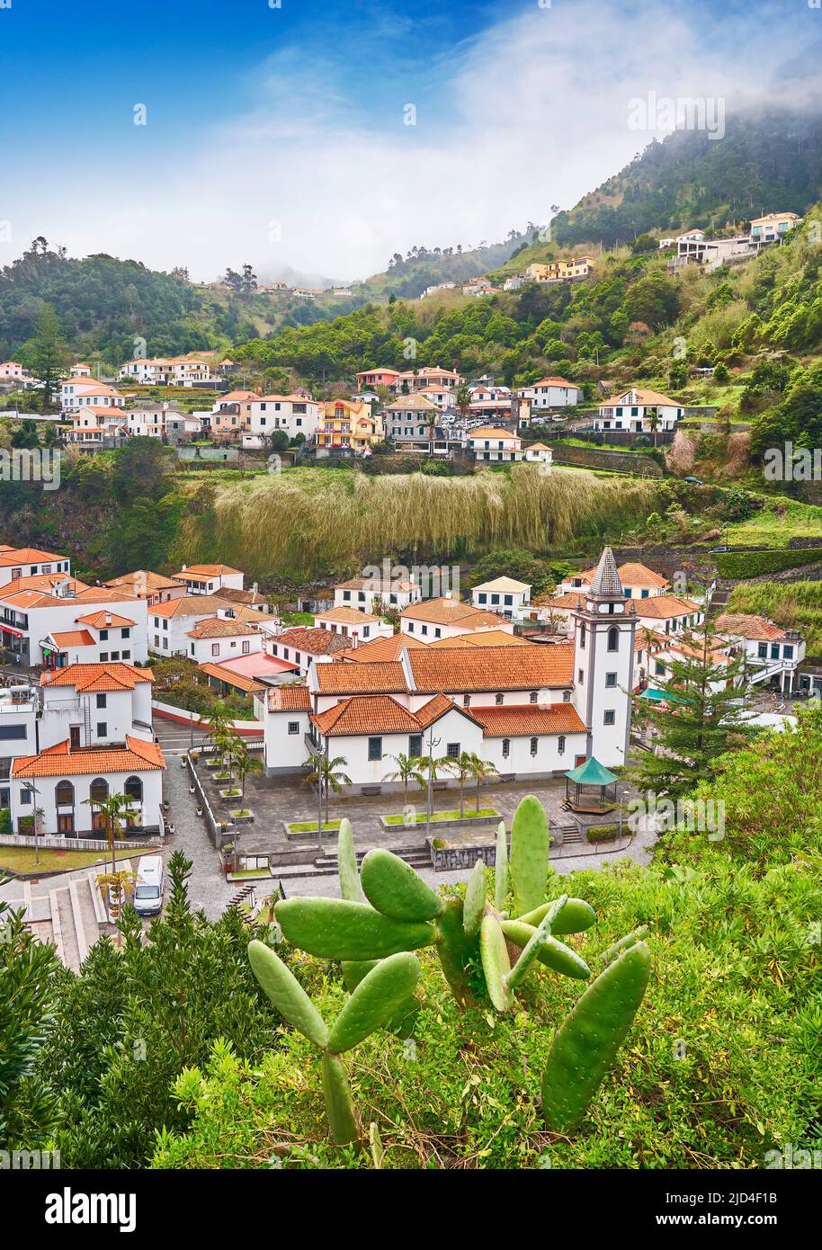 Village de Sao Vicente, île de Madère, Portugal Banque D'Images