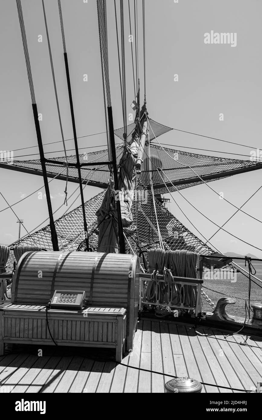 L'Amerigo Vespucci est un voilier de la Marine construit comme un navire d'entraînement pour la formation des cadets d'officiers aux rôles normaux de l'Académie navale Banque D'Images