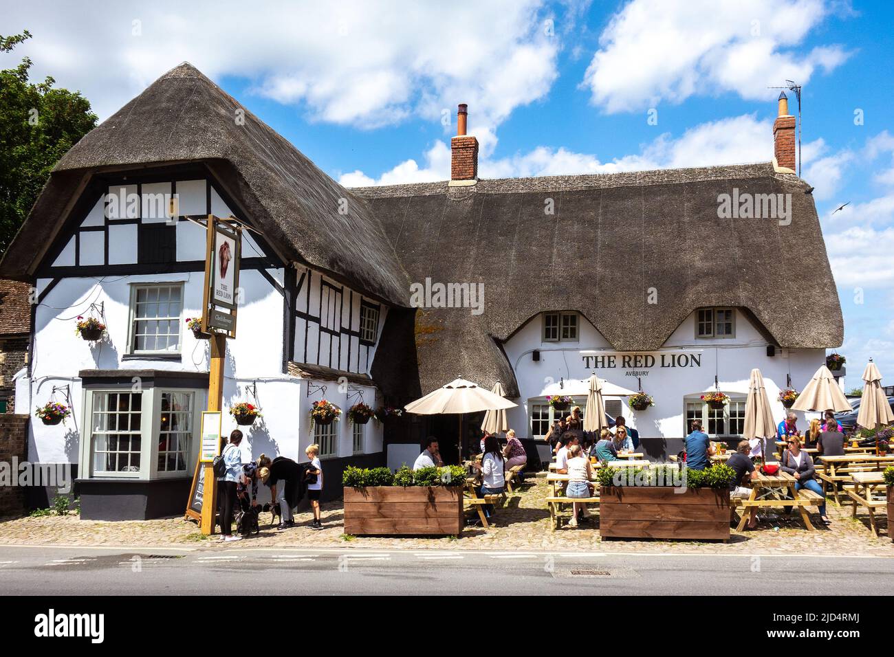 Angleterre, Wiltshire, Avebury, Red Lion Inn Banque D'Images