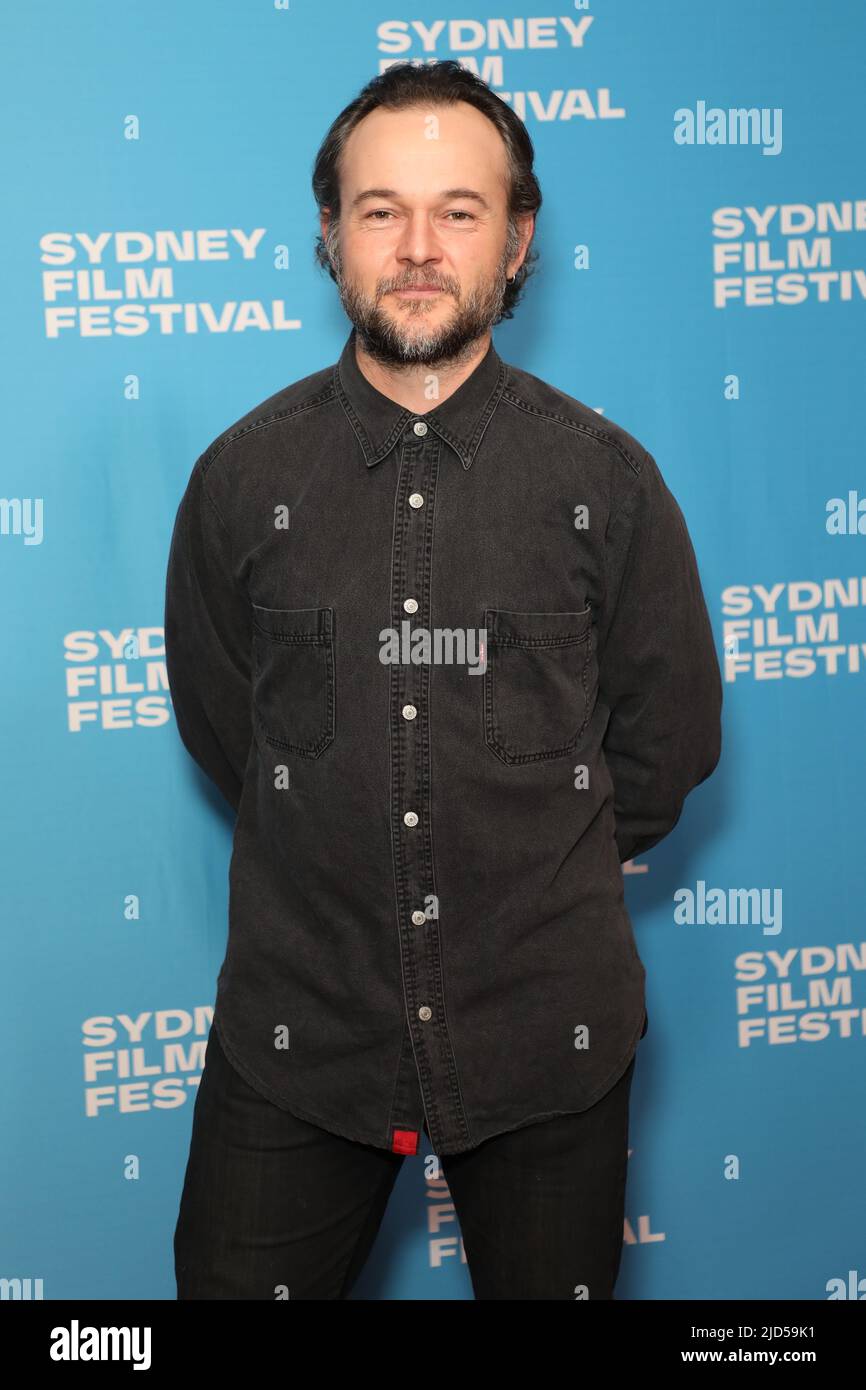 Sydney, Australie. 18 juin 2022. Daniel Henshall arrive sur le tapis rouge pour la première mondiale de Mystery Road : Origin aux cinémas Event, George Street. Crédit : Richard Milnes/Alamy Live News Banque D'Images