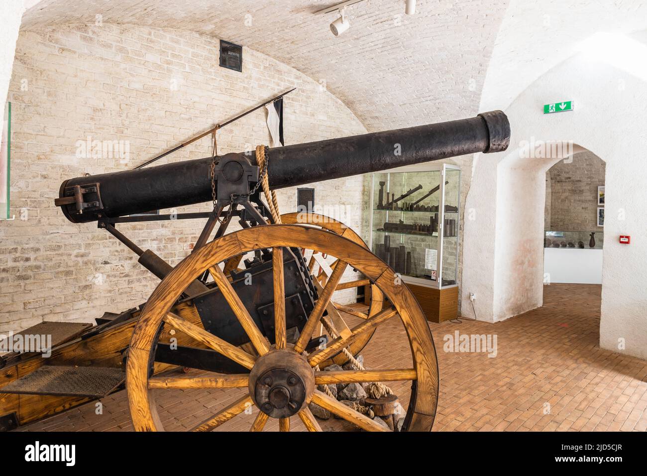Cannon dans la forteresse de Boyen. Gizycko, Pologne, 11 juin 2022 Banque D'Images