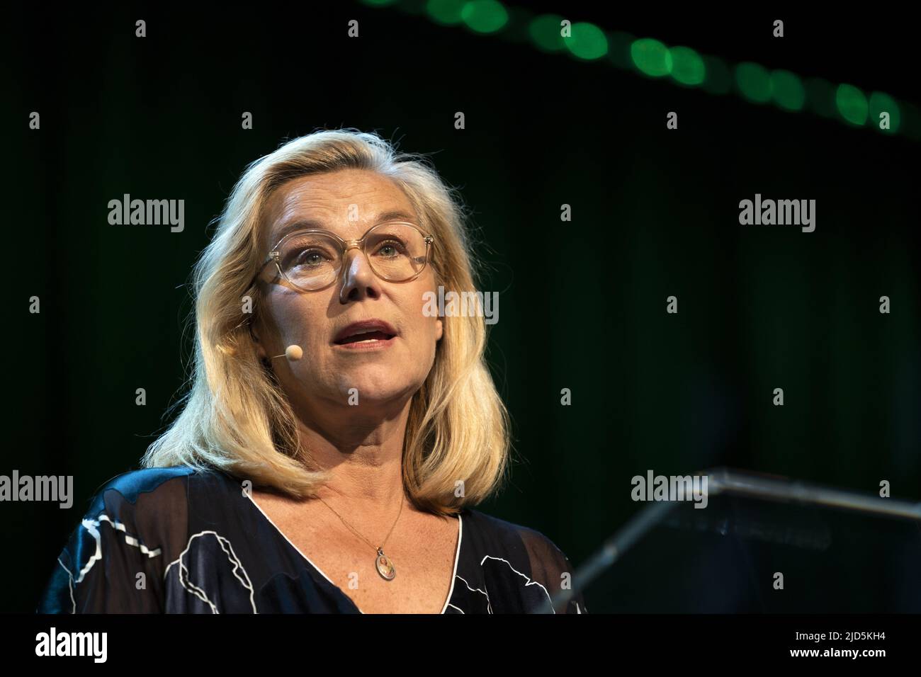 2022-06-18 17:05:06 DEN Bosch - leader du Parti Sigrid Kaag pendant le congrès 115th du parti. ANP JEROEN JUMELET pays-bas sortie - belgique sortie Banque D'Images