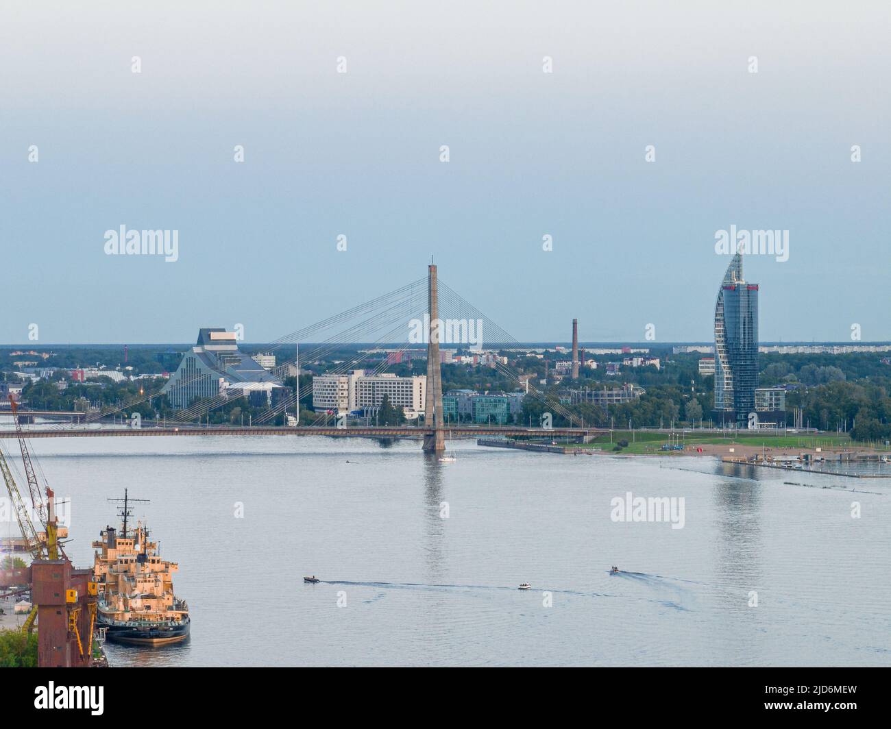Belle vue panoramique aérienne de la ville de Riga. Banque D'Images