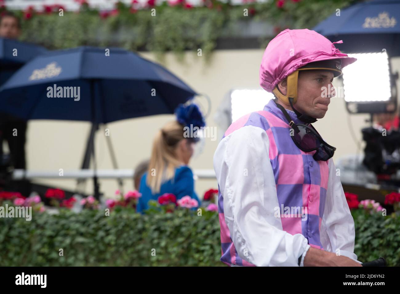 Ascot, Berkshire, Royaume-Uni. 18th juin 2022. Jockey Ryan Moore à Royal Ascot aujourd'hui. Ryan a été couronné premier jockey pour la Royal Ascot de cette année. Crédit : Maureen McLean/Alay Live News Banque D'Images