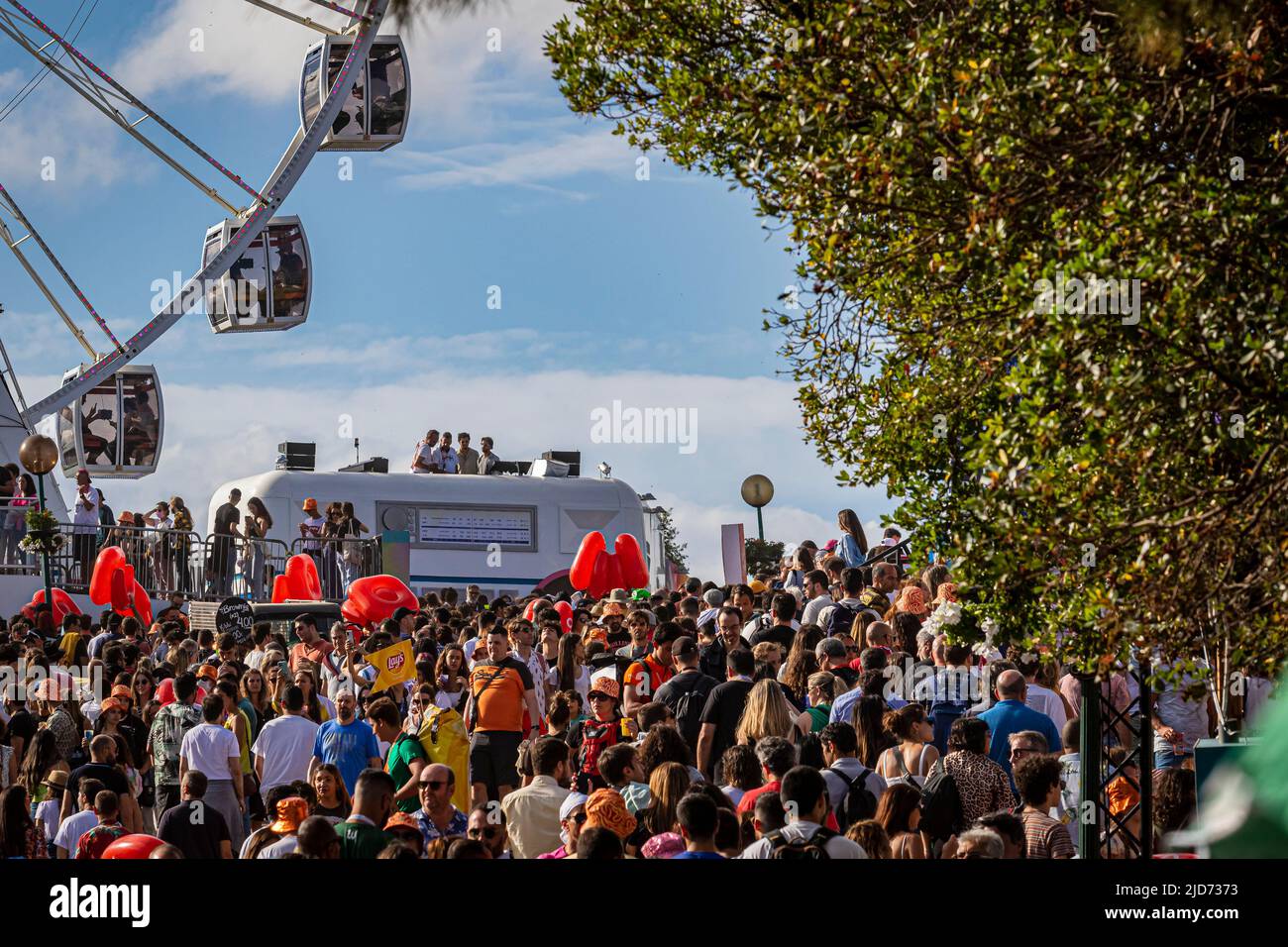 Lisbonne, Portugal, 18th juin 2022. Rock in Rio Lisboa ouvre ses portes au Bela Vista Park. © ABEL F. ROS/Alamy Live News Credit: ABEL F. ROS/Alamy Live News Banque D'Images