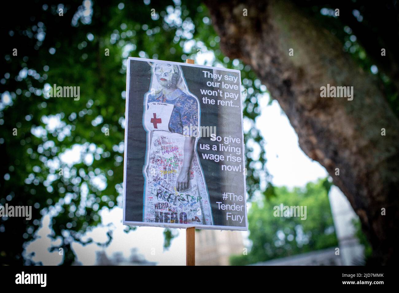 Manifestation des travailleurs de soins lors de la manifestation nationale TUC dans le centre de Londres pour exiger une action sur le coût de la vie, un nouveau marché pour les travailleurs et Banque D'Images