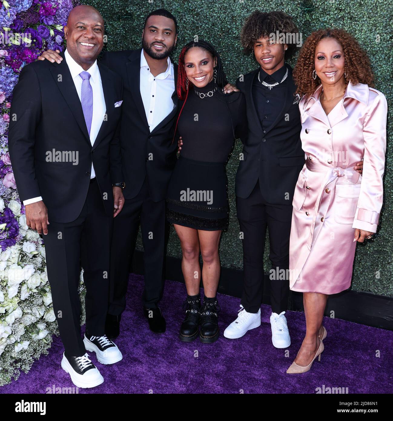 Los Angeles, États-Unis. 18th juin 2022. LOS ANGELES, CALIFORNIE, États-Unis - JUIN 18 : Rodney Peete, RJ Peete (Rodney Peete Jr.), Ryan Elizabeth Peete, Roman Peete et Holly Robinson Peete arrivent au Gala DesignCare 2022 de la Fondation HollyRod qui s'est tenu à RJ's place sur 18 juin 2022 à Los Angeles, Californie, États-Unis. (Photo de Xavier Collin/image Press Agency) Credit: Image Press Agency/Alay Live News Banque D'Images