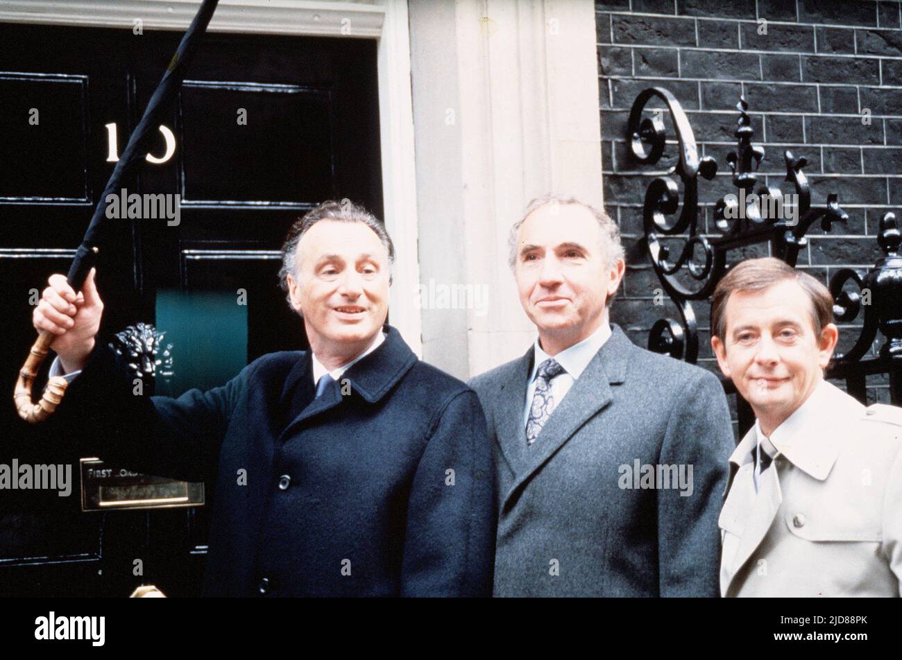 EDDINGTON,HAWTHORNE,FOWLDS, YES MINISTRE, 1980, Banque D'Images