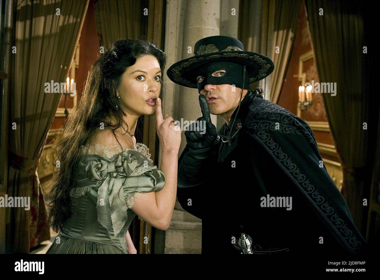 ZETA-JONES,BANDERAS, LA LÉGENDE DE ZORRO, 2005, Banque D'Images