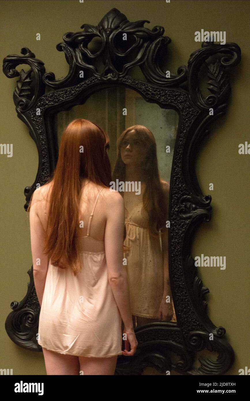 KAREN GILLAN, OCLULUS, 2013, Banque D'Images