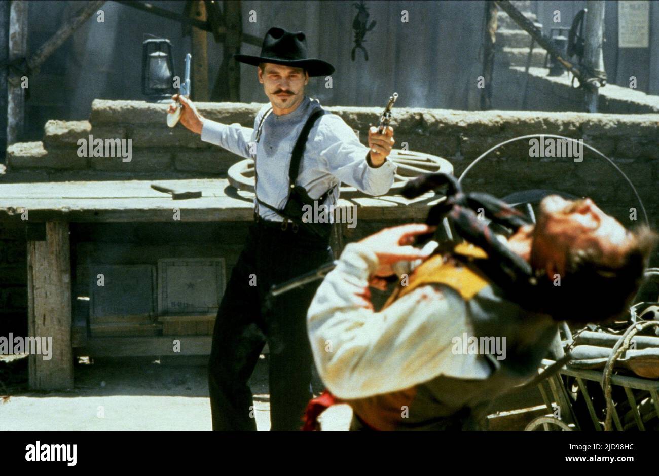 VAL KILMER, TOMBSTONE, 1993, Banque D'Images