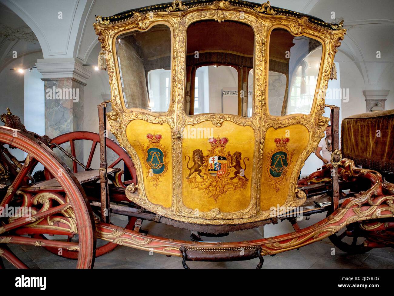 Fulda, Allemagne. 17th juin 2022. Transport de Schloss Fasanerie à Fulda belle exposition dans le Stadschloß dans la ville allemande Fulda, Design & Dynastie '250 Jahr Hofleben Oranien-Nassau' Foto: RPE Albert Nieboer https://fulda2022.de Credit: dpa/Alay Live News Banque D'Images