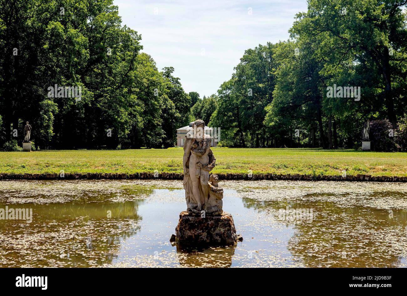 Fulda, Allemagne. 17th juin 2022. Schloss Fasanerie à Fulda belle exposition dans le Stadschloß dans la ville allemande Fulda, Design & Dynastie '250 Jahr Hofleben Oranien-Nassau' Foto: RPE Albert Nieboer https://fulda2022.de Credit: dpa/Alay Live News Banque D'Images
