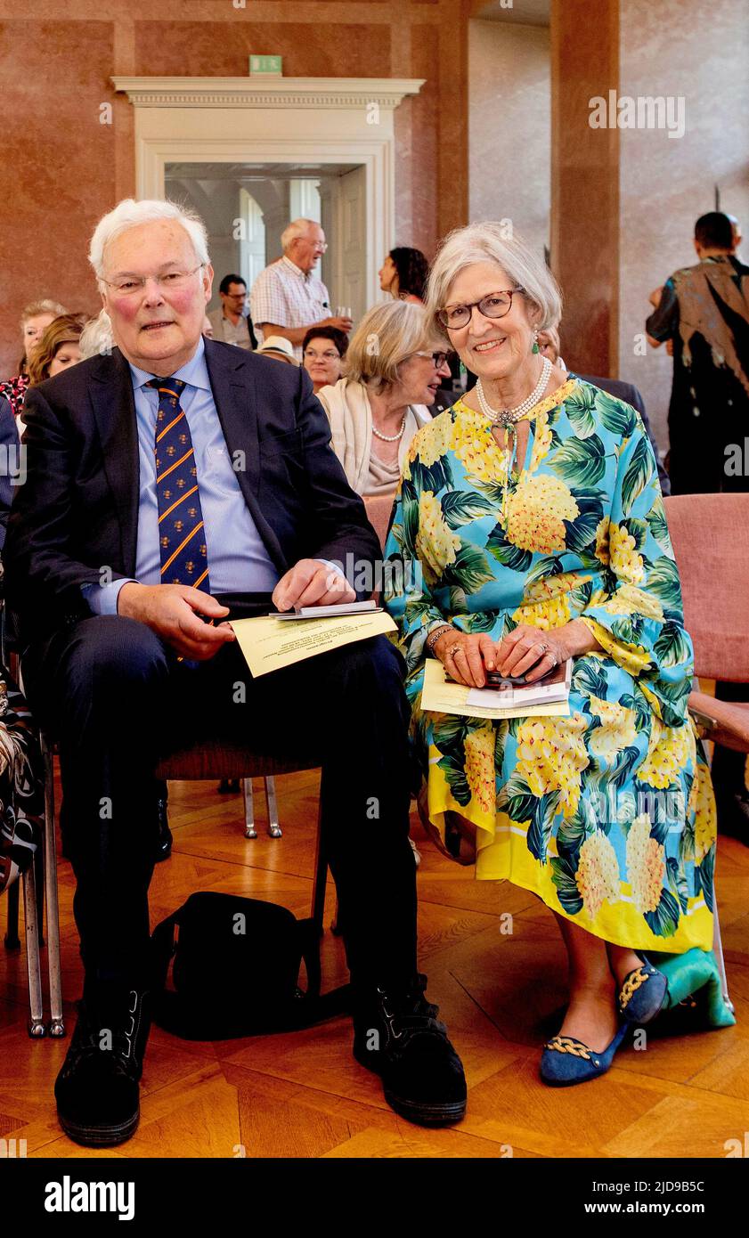 Fulda, Allemagne. 17th juin 2022. Dutch Count and Countess Van Hogendorp belle exposition dans le Stadschloß dans la ville allemande Fulda, Design & Dynastie '250 Jahr Hofleben Oranien-Nassau' Foto: RPE Albert Nieboer https://fulda2022.de Credit: dpa/Alay Live News Banque D'Images