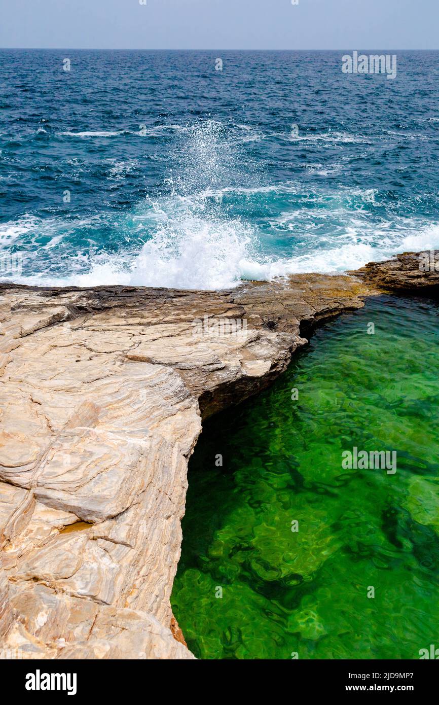 Magnifique lagon de Giola sur l'île grecque de Thassos Banque D'Images