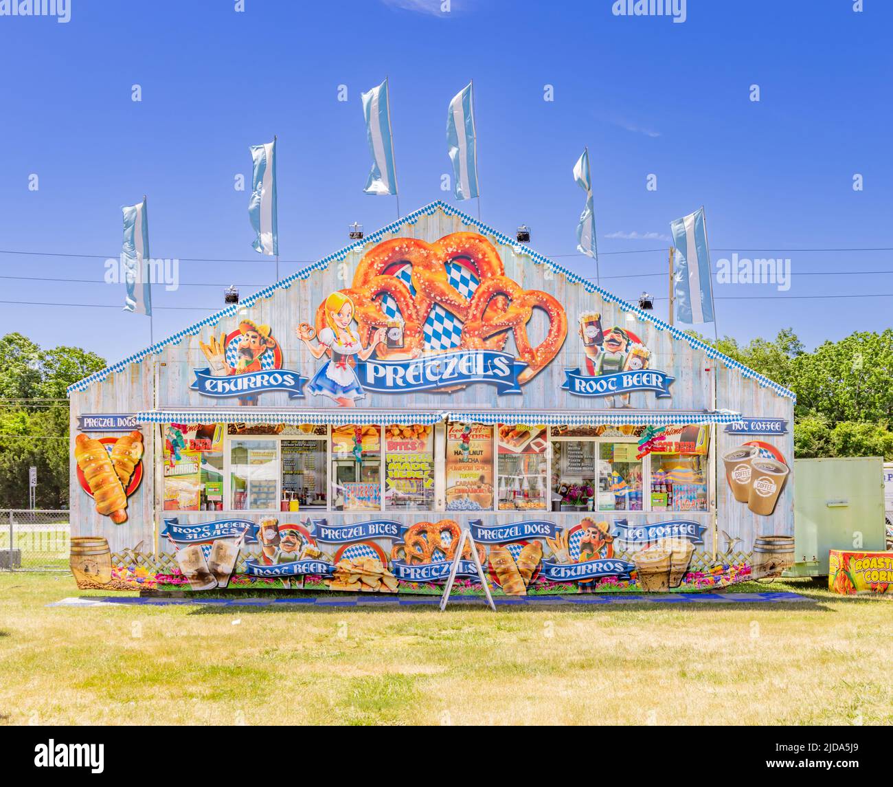 remorque de nourriture vendant des bretzels lors d'un carnaval Banque D'Images