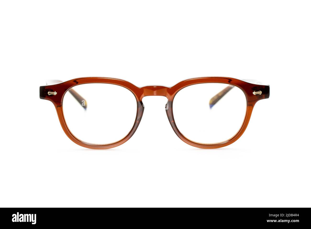 Image de lunettes modernes et tendance isolées sur fond blanc, lunettes, lunettes. Banque D'Images