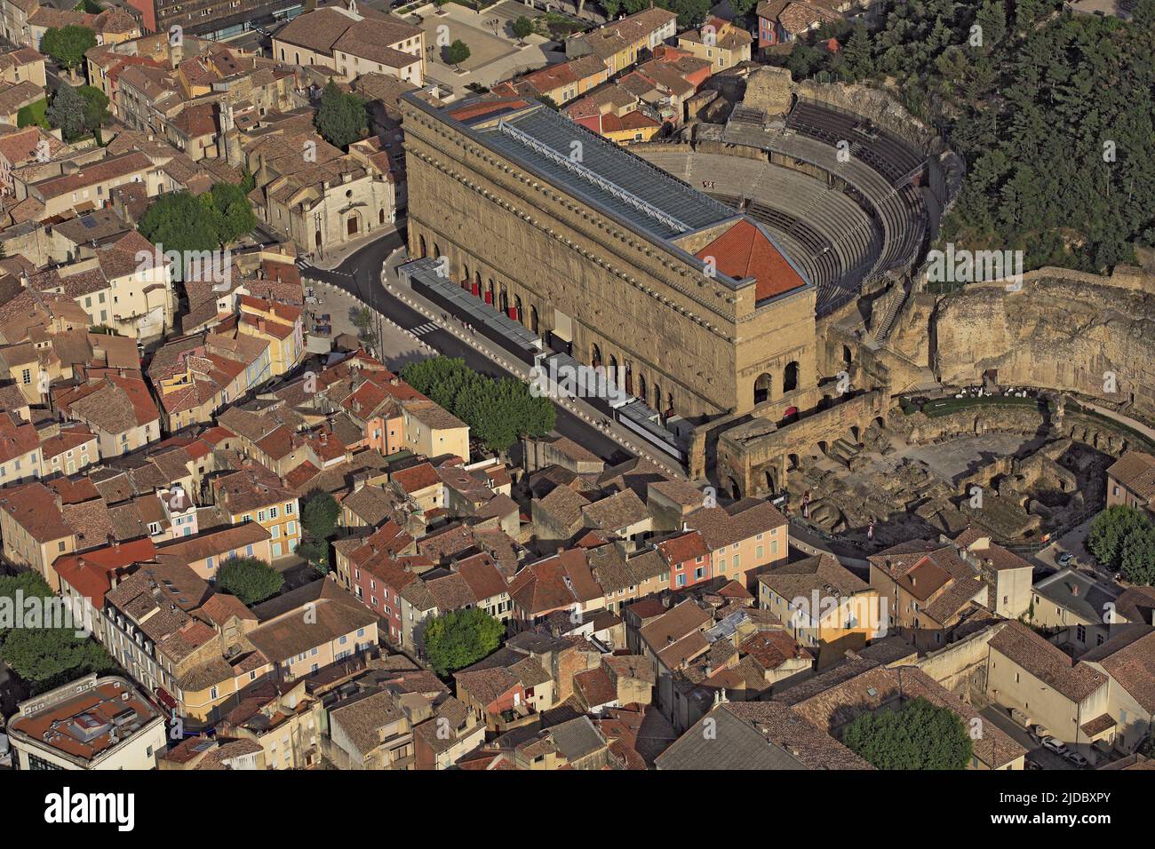 France, Vaucluse, Orange ville Vaucluse l'ancien théâtre (photo aérienne) Banque D'Images