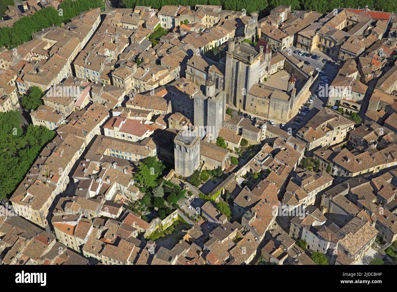 France, Gard, Uzès est une ville d'art et d'histoire, (photo aérienne), Banque D'Images