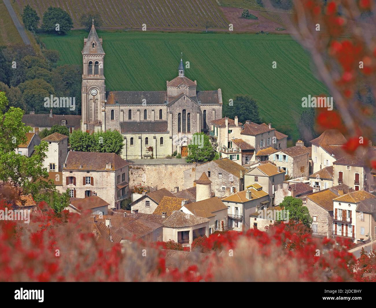 France, Lot, Albas village perché, Lot Valley, (photo aérienne), Banque D'Images