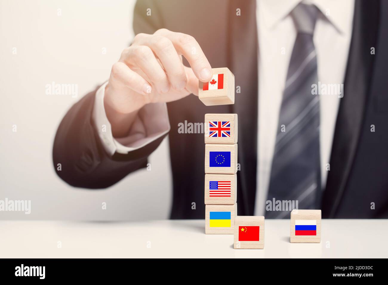 Ukraine, Royaume-Uni, Union européenne, États-Unis et Russie. Concept de conflit sur la scène mondiale Banque D'Images