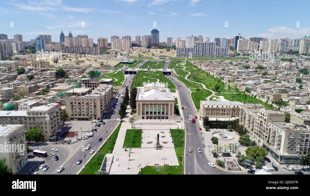 Ville de Bakou, Skyline drone vue aérienne de dessus, Azerbaïdjan, Caucase du Sud Banque D'Images