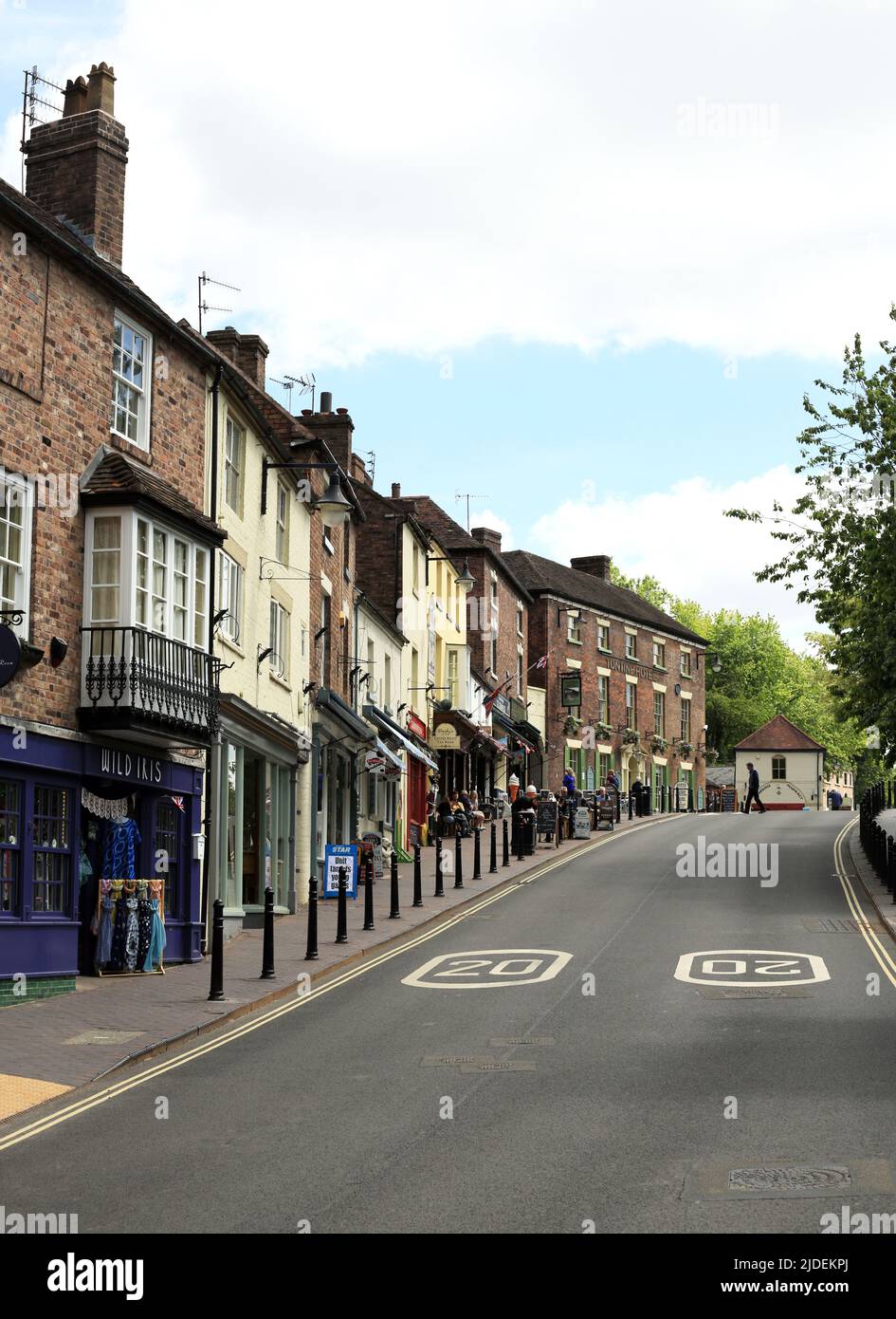 Vue sur Tontine Hill, Ironbridge, Telford, Shropshire, Angleterre, ROYAUME-UNI. Banque D'Images