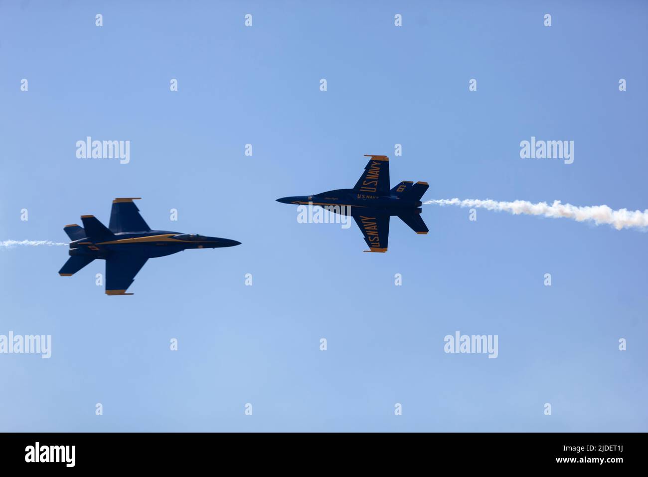 Les United States Navy Blue Angels pilotent le F/A-18 Super Hornet E/F au MidSouth Air Show au-dessus de Millington, Tennessee, le 18th 2022 juin Banque D'Images