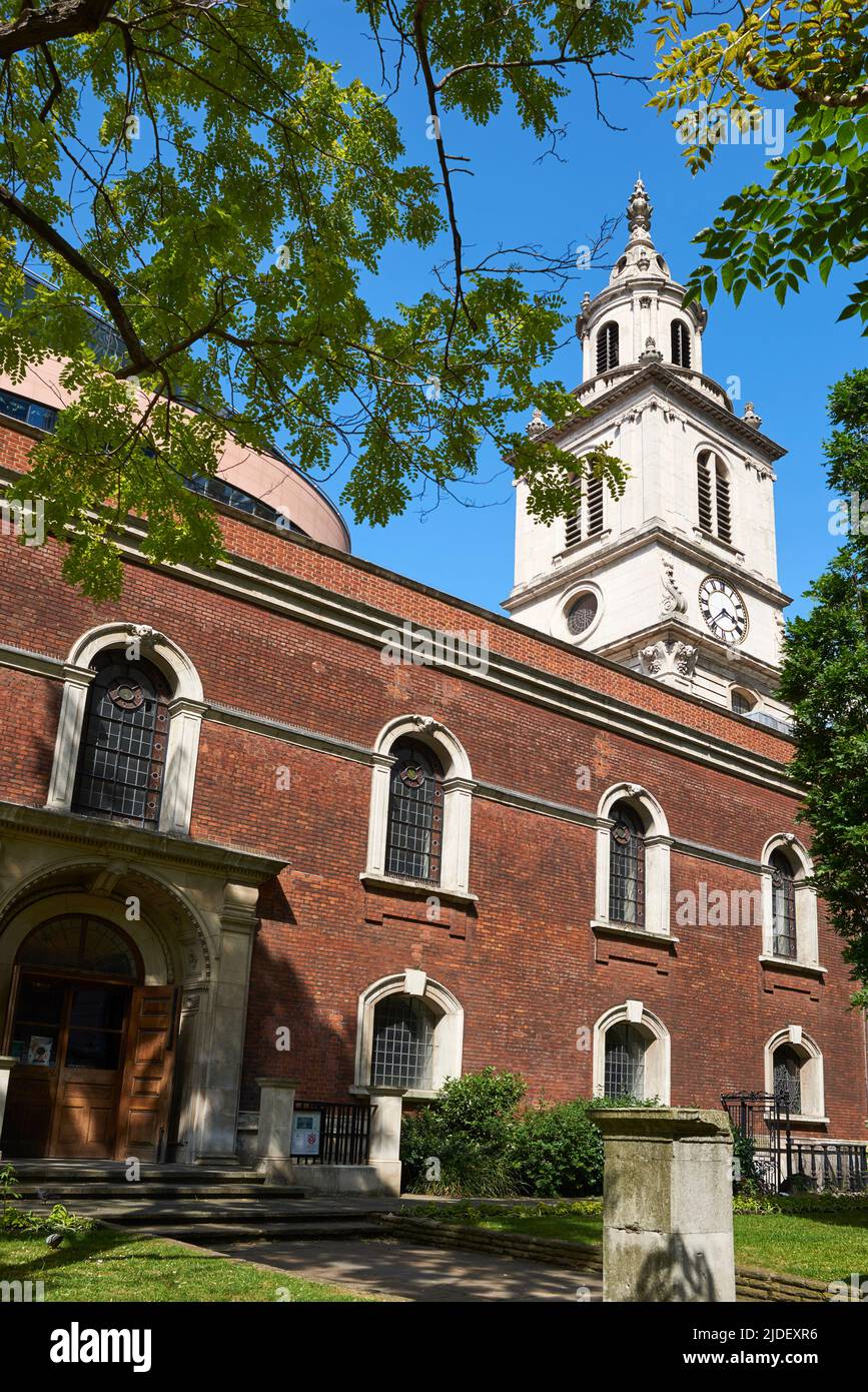 L'église de St Botolph-Without-Bishopsgate, classée de grade II datant du 18th siècle, dans la ville de Londres, Royaume-Uni Banque D'Images