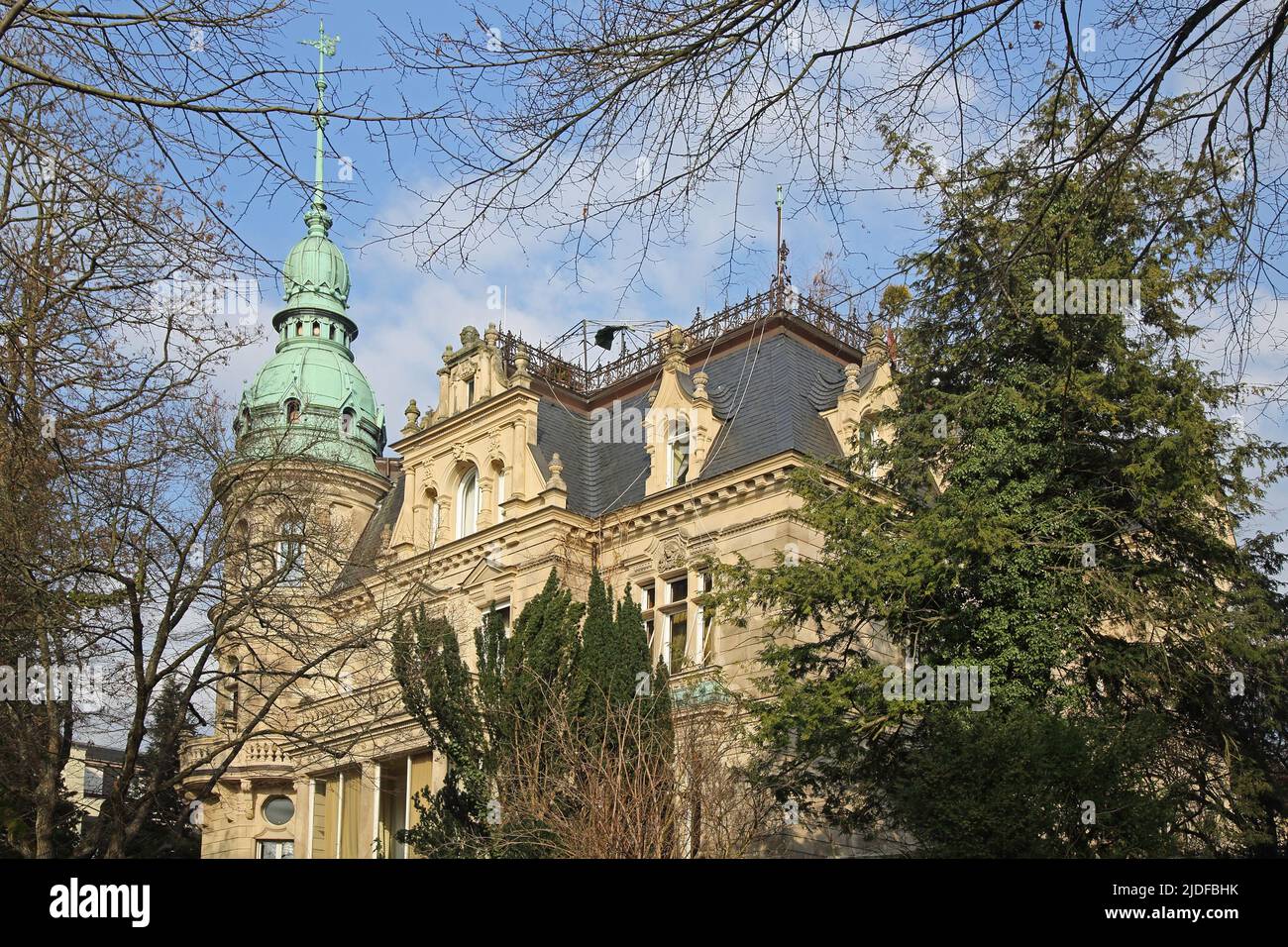 Villa tourelle Art Nouveau sur Beethovenstrasse, Wiesbaden, Hesse, Allemagne Banque D'Images