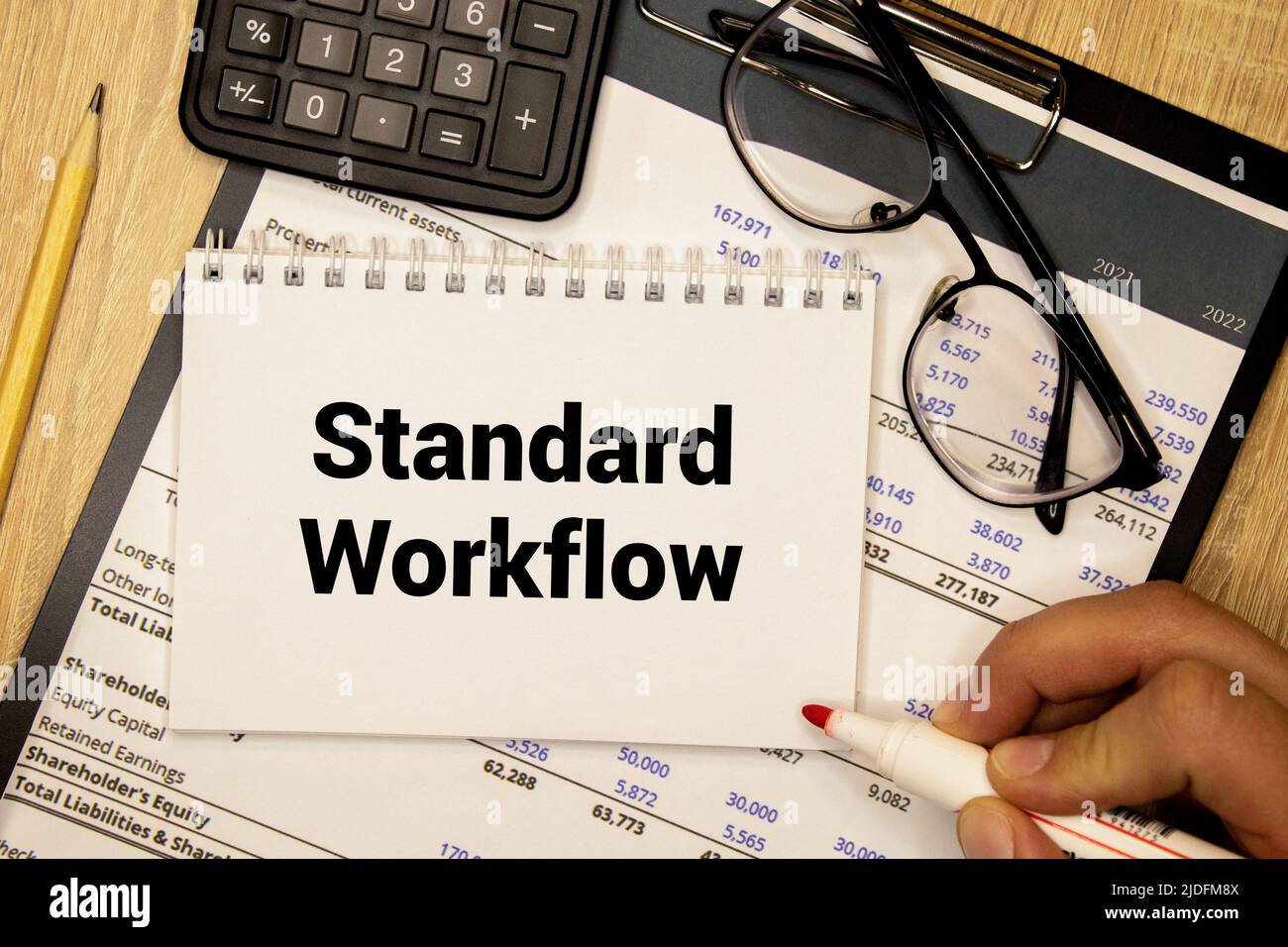 Flux de travail de texte standard sur une feuille de papier Banque D'Images