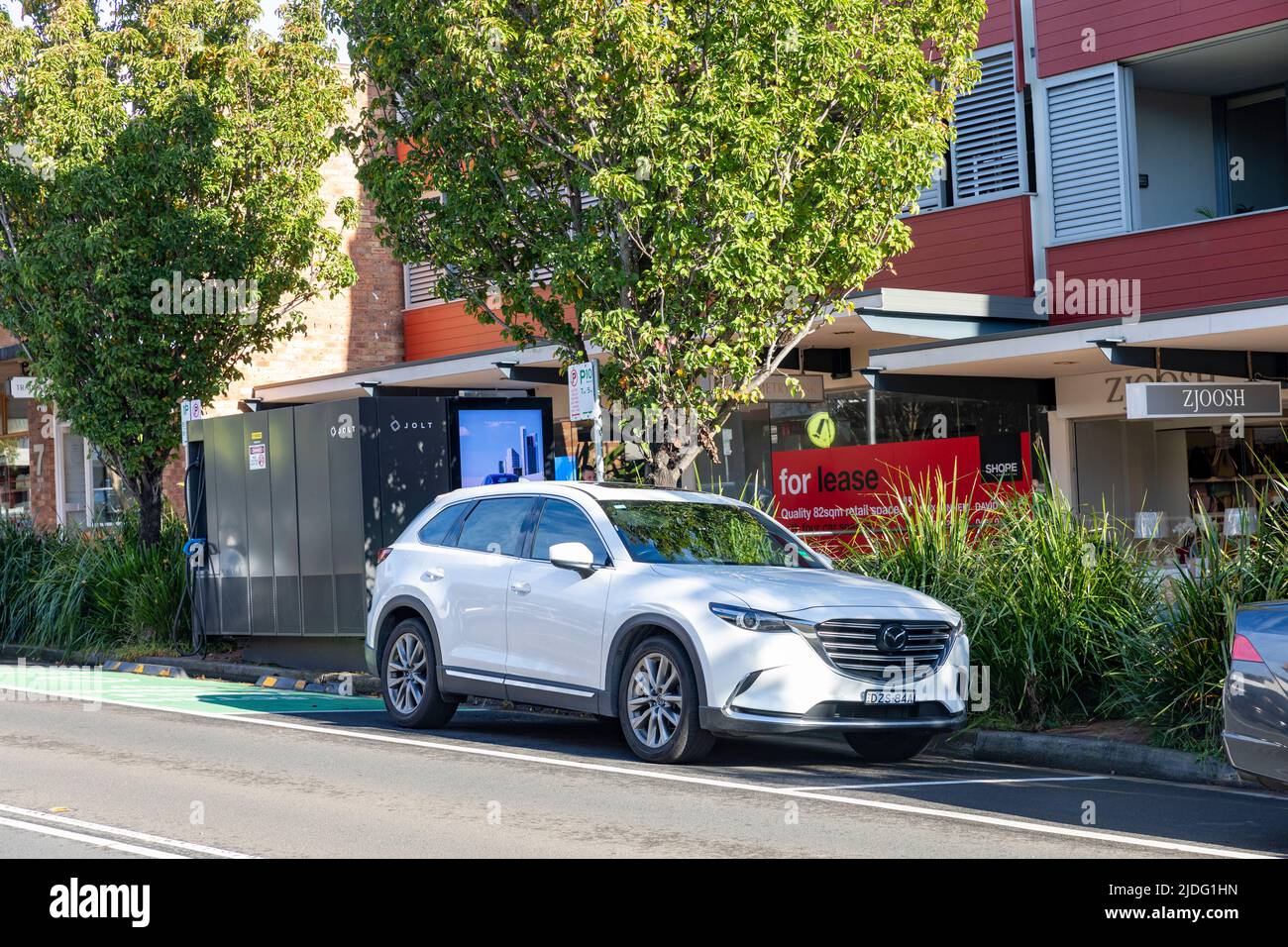 2018 voiture Mazda CX9 blanche garée dans une rue de Sydney à Mona Vale, Nouvelle-Galles du Sud, Australie, photo prise le 2022 juin Banque D'Images