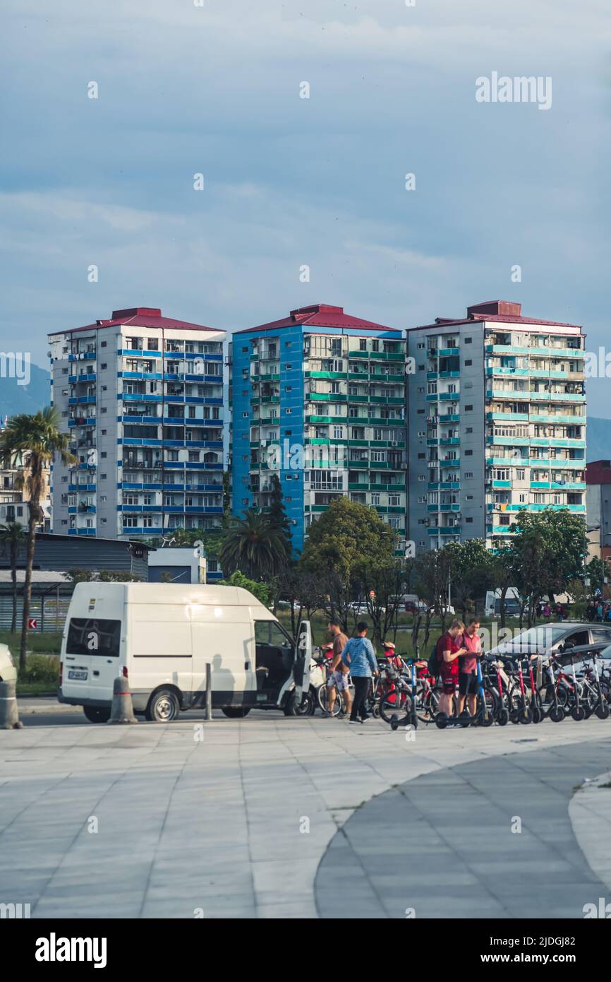 16.05.2022. Batumi, Géorgie. la tour blocs dans le centre-ville. Photo de haute qualité Banque D'Images