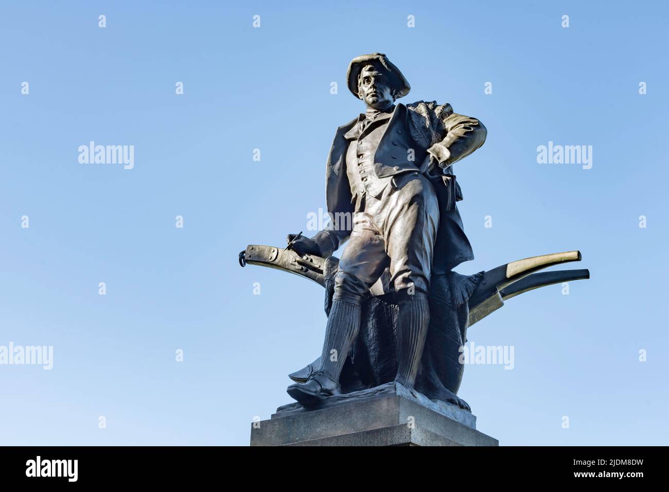 Une statue du poète écossais Robert Burns dévoilée en 1905 près de la galerie d'art de la Nouvelle-Galles du Sud à Sydney par le Burns Memorial Committee Banque D'Images