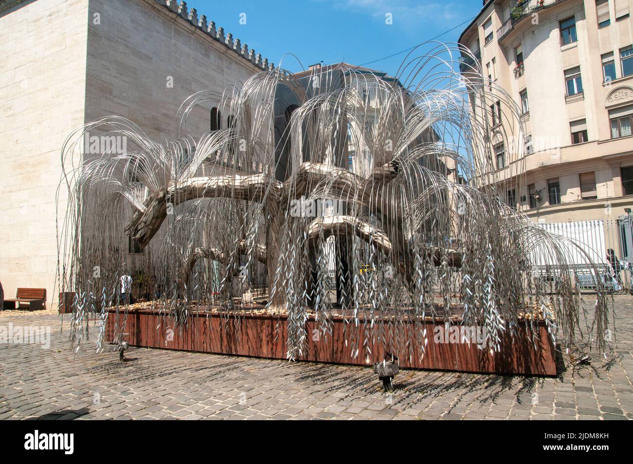 L'arbre de vie dans le jardin commémoratif pour les Juifs qui ont été assassinés pendant l'Holocauste et enterrés dans des tombes non marquées à la Synagogue de la rue Dohany, Banque D'Images