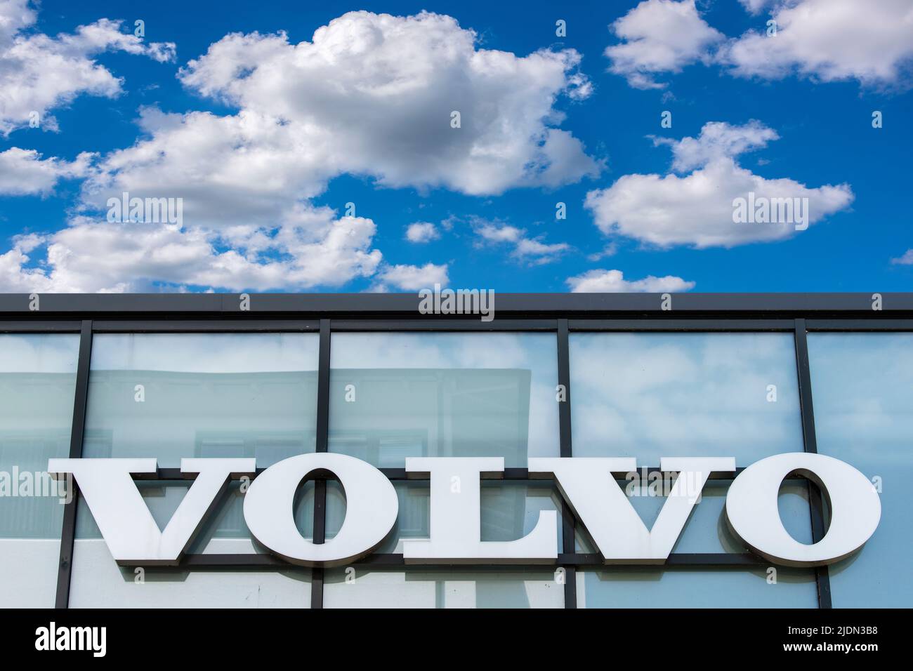 Firmenschild und logo der Autofirma Volvo Banque D'Images