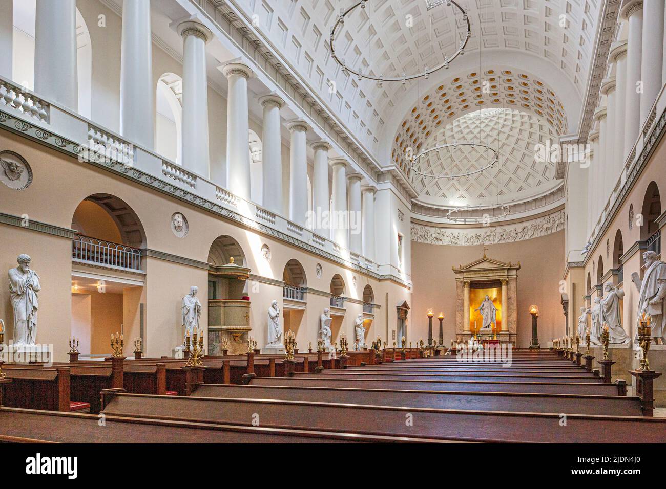 L'intérieur de la cathédrale de Copenhague, l'église notre-Dame (VOR Flue Kirke) à Copenhague, Danemark. Banque D'Images