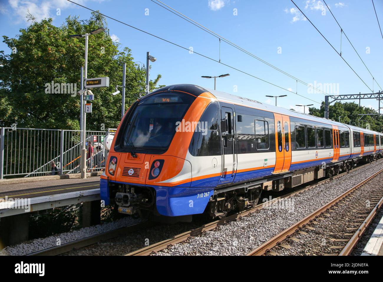 Londres, Royaume-Uni. 20th juin 2022. Un train de Londres qui relie Gospel Oak à Barking. (Image de crédit : © Dinendra Haria/SOPA Images via ZUMA Press Wire) Banque D'Images