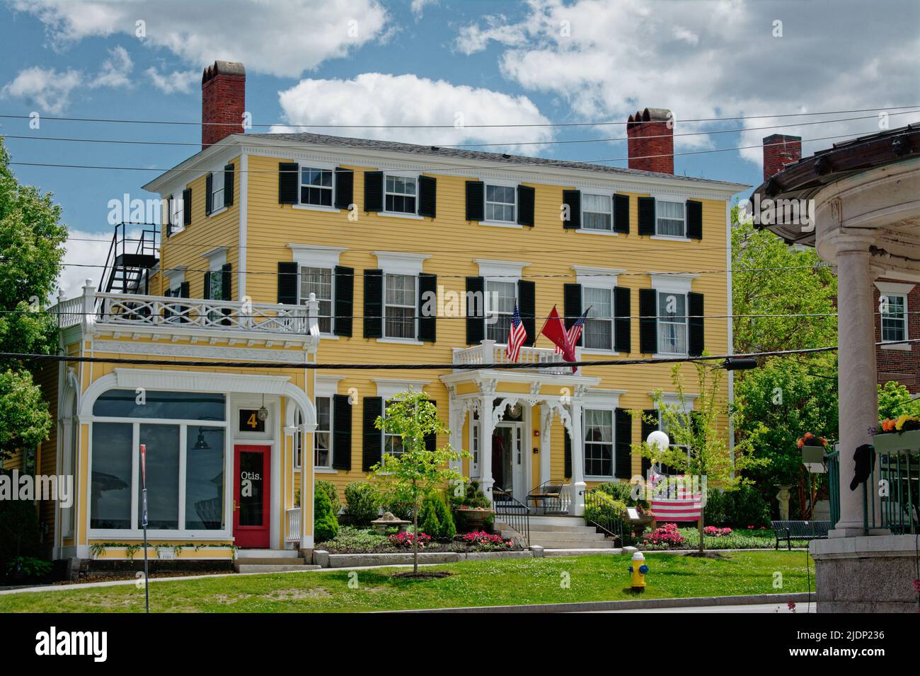 Auberge historique près du kiosque sur Front Street à Exeter. Exeter, New Hampshire, États-Unis. Banque D'Images