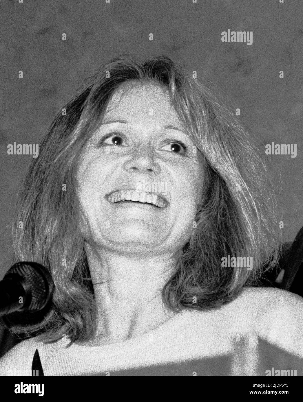 Gloria Steinem parlant à une conférence de l'ÈRE Banque D'Images