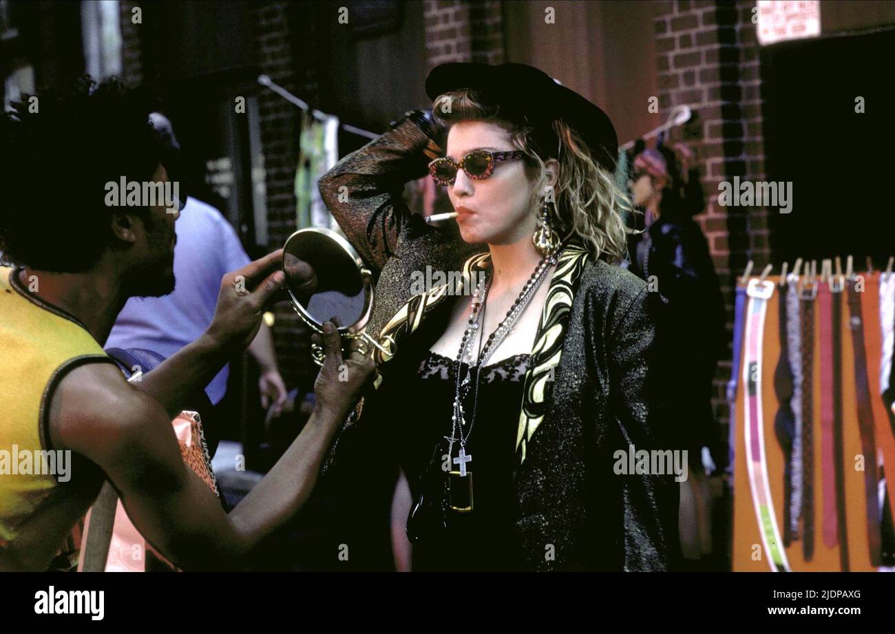 MADONNA, cherchant désespérément à SUSAN, 1985 Banque D'Images