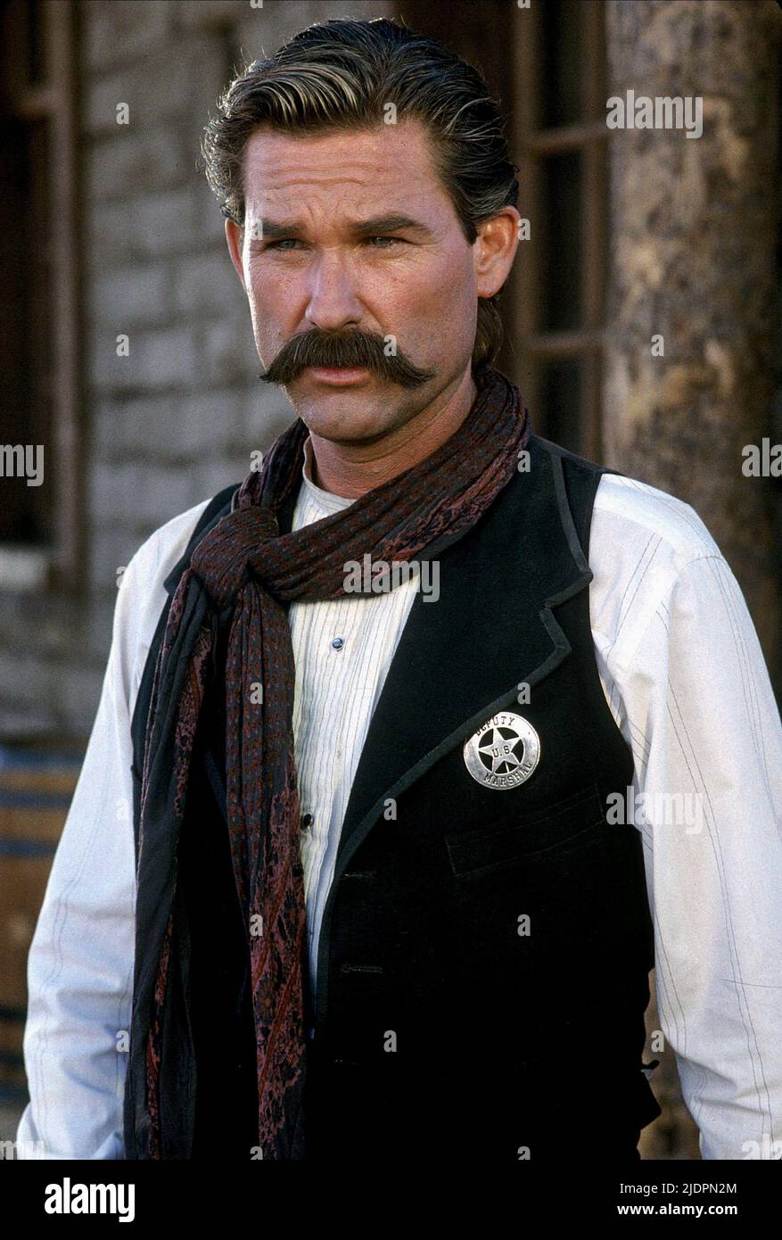 KURT RUSSELL, TOMBSTONE, 1993 Banque D'Images