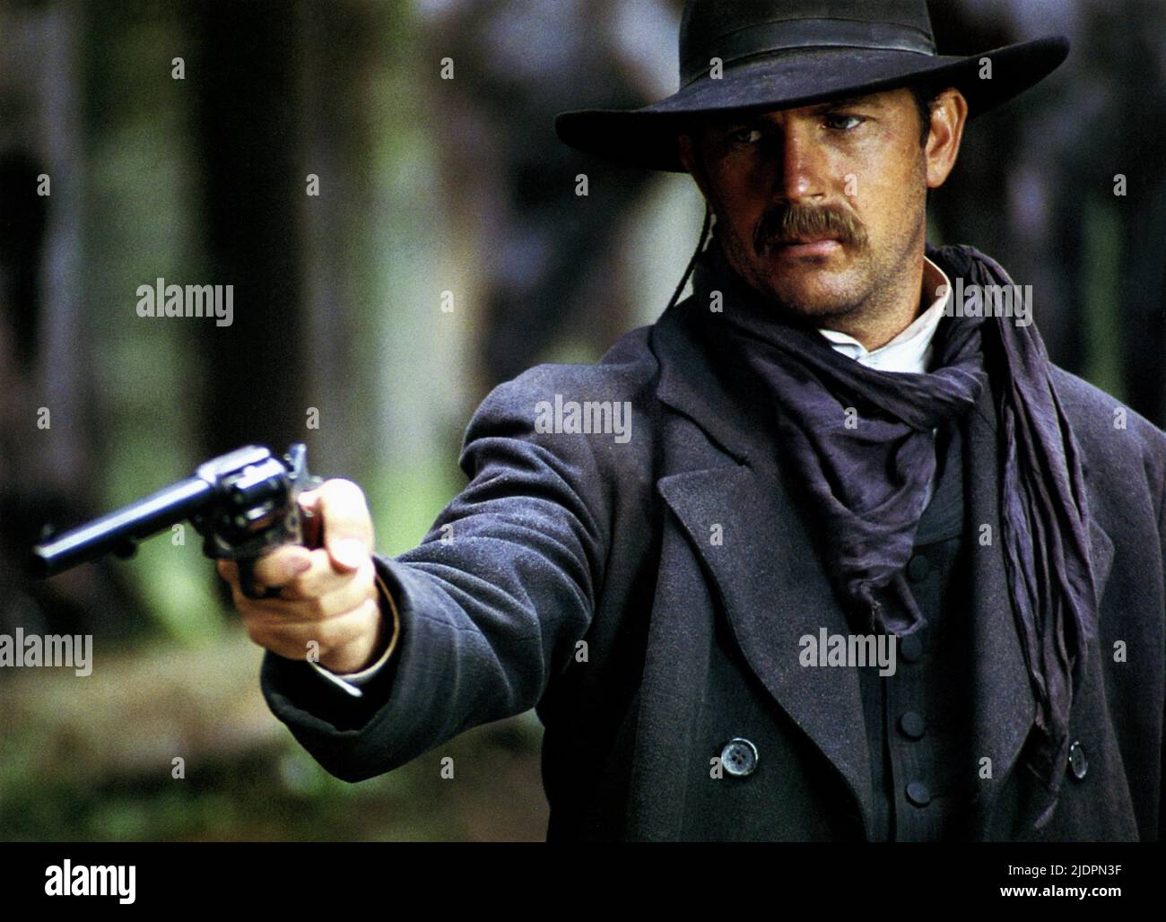 KEVIN COSTNER, Wyatt Earp, 1994 Banque D'Images