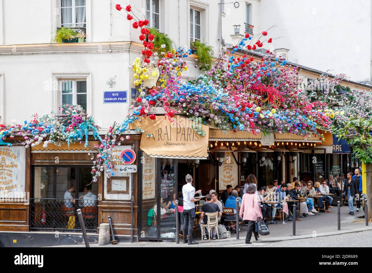 Vrai Paris, Montmartre, Paris, France, vendredi, 27 mai 2022.photo: David Rowland / One-Image.com Banque D'Images