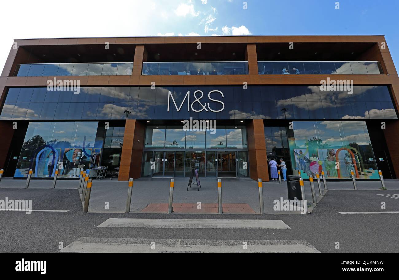 Marks and Spencer Out of Town Store, Gemini, Europa Blvd, Westbrook, Warrington, Cheshire, Angleterre, Royaume-Uni, WA5 7WG Banque D'Images
