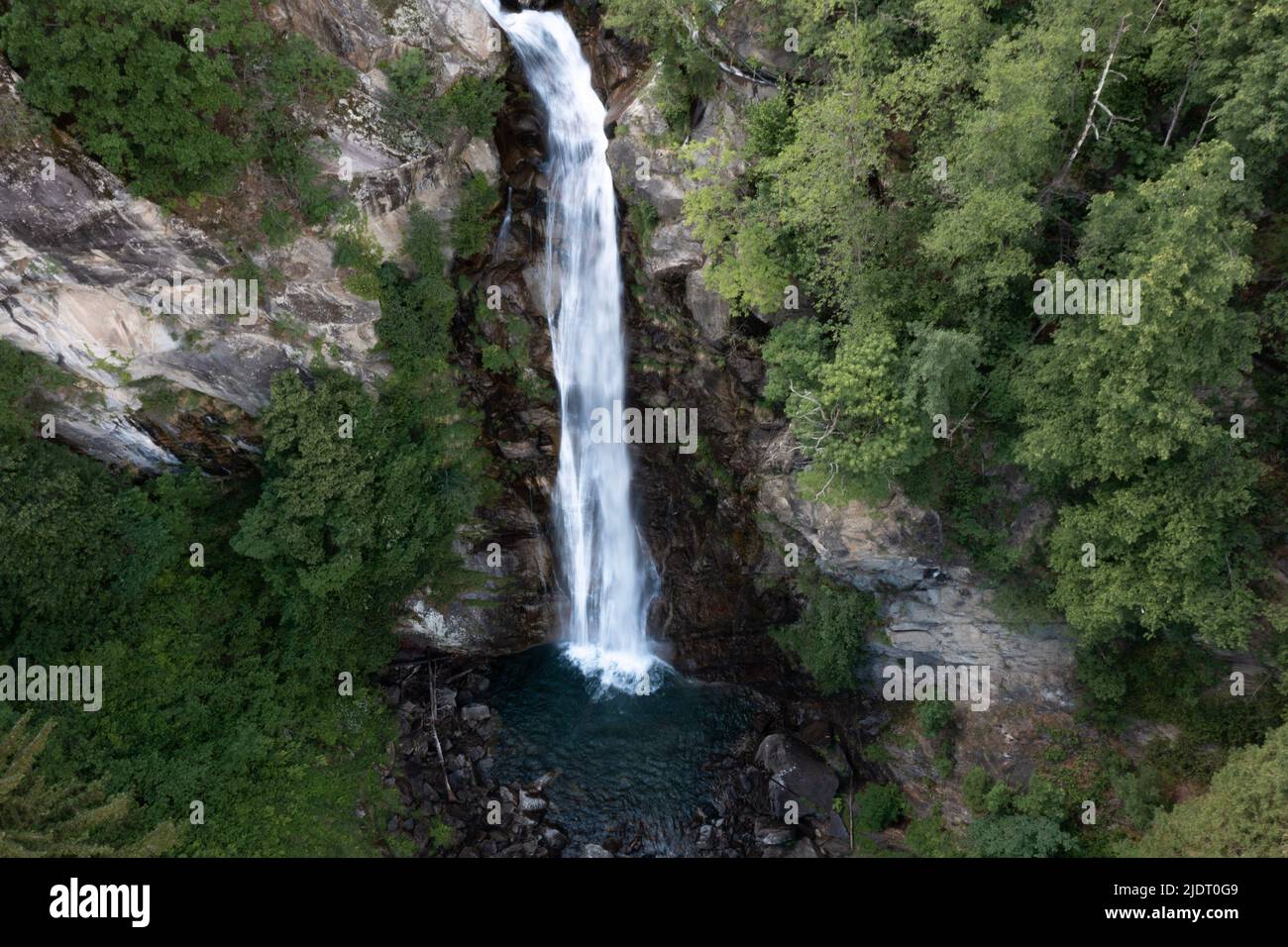 Der Kalmtaler Wasserfall im Passeiertal in Südtirol 1 Banque D'Images