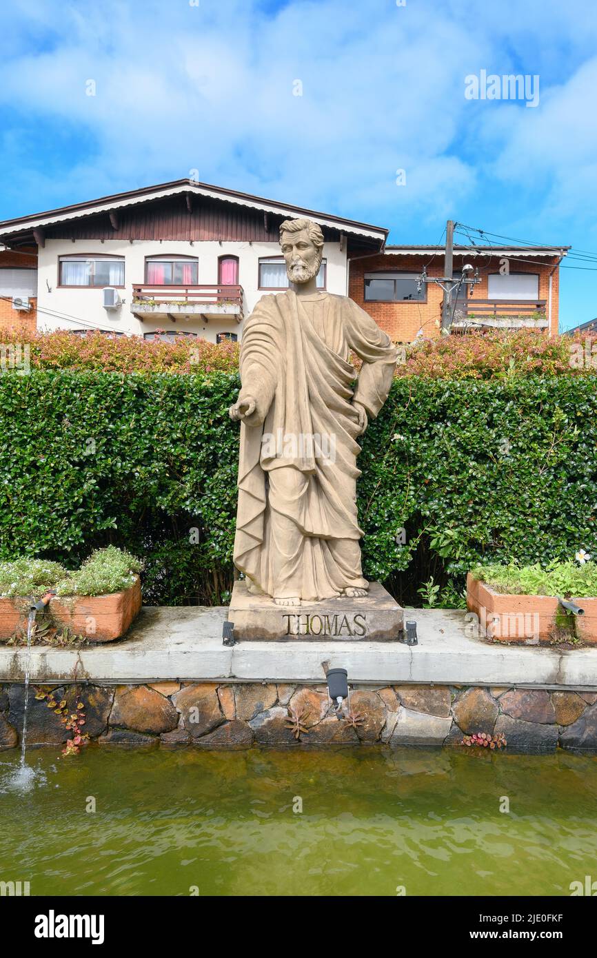 Gramado, RS, Brésil - 17 mai 2022 : monument de Thomas, sur la paroisse de Sao Pedro. Un des douze apôtres de Jésus. Photo 6 de 12. Banque D'Images